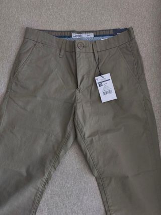Pantalón Chino Tiffosi Slim Fit Verde Oliva