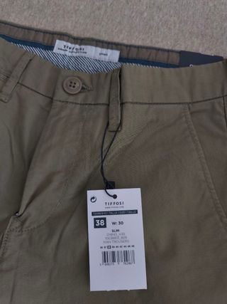 Pantalón Chino Tiffosi Slim Fit Verde Oliva