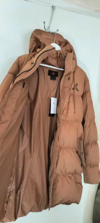 Chaqueta larga Nike plumas hombre invierno origina