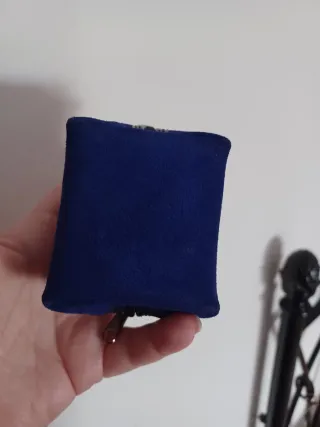 Monedero de terciopelo