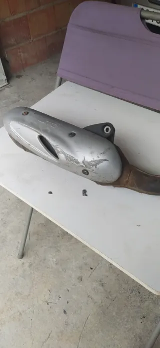 Tubo de escape Aprilia SR Racing