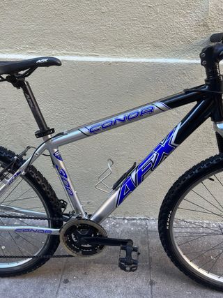 Bicicleta Conor AFX 300