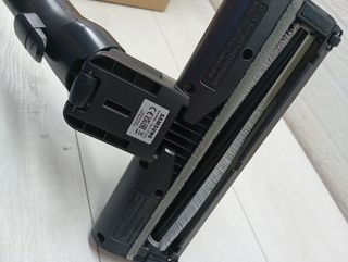 Aspiradora de mano SAMSUNG VS15A6031R4