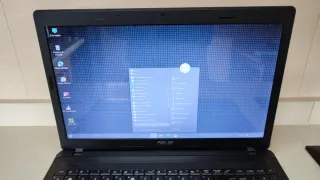 Portátil Asus con Windows 11 y Office