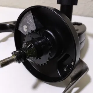 Carrete de pesca Mitchell 498