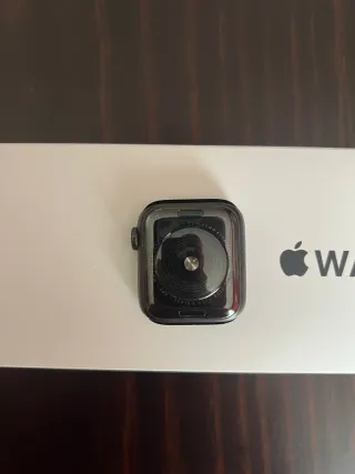 Apple Watch SE Space Gray
