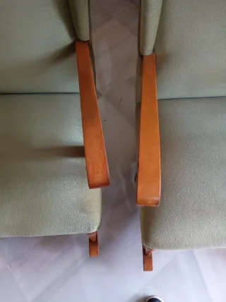 2 Mecedoras de Tela y Madera 10€ una, 15€ las dos