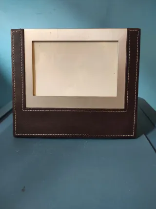 Marco de fotos piel y acero