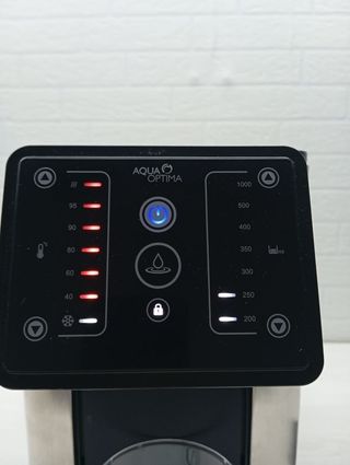 Dispensador de agua caliente y fria