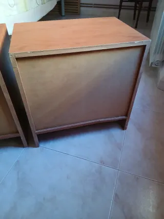 Mesita de Noche Madera y Metal