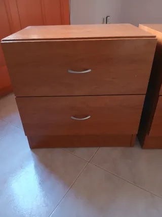 Mesita de Noche Madera y Metal