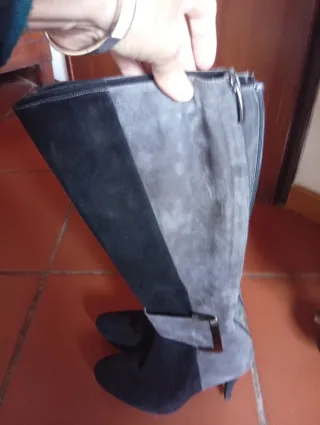 Stivali Albano in camoscio neri e grigi