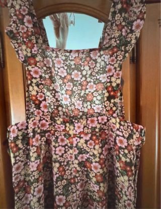 Mono de pana de flores