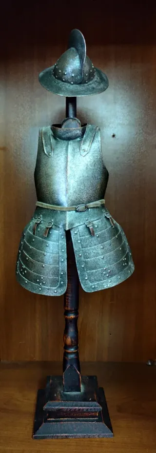 Armadura decorativa medieval 50 x 18 cm