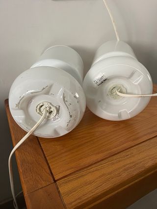 2 Lámparas de vidrio Blancas Mesita Noche Ikea