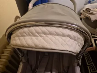 Carro de bebé gris bebecar