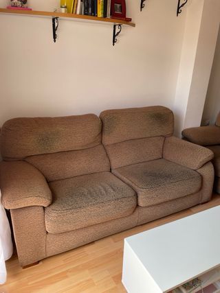 Dos sofás de 2 plazas