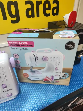 Máquina de coser Crafts & Co.