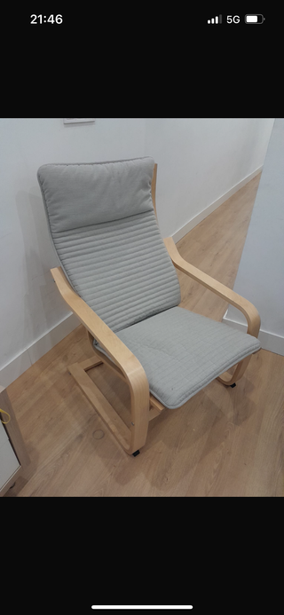 Poltrona IKEA POÄNG in legno grigio