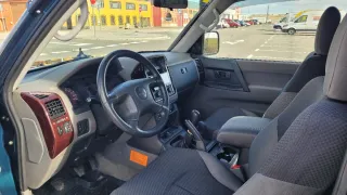 Mitsubishi Montero 2001