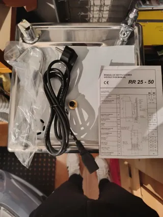 Fuente de agua fría Mediclinics 50L + Ósmosis