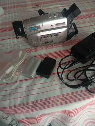 Videocámara Panasonic NV-V21 VZ1