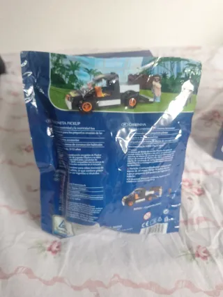 Play Tive Coche Policía y Camioneta Pickup