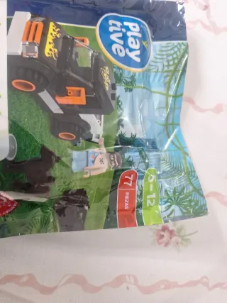 Play Tive Coche Policía y Camioneta Pickup