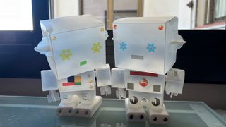 Figura Robot con Luz