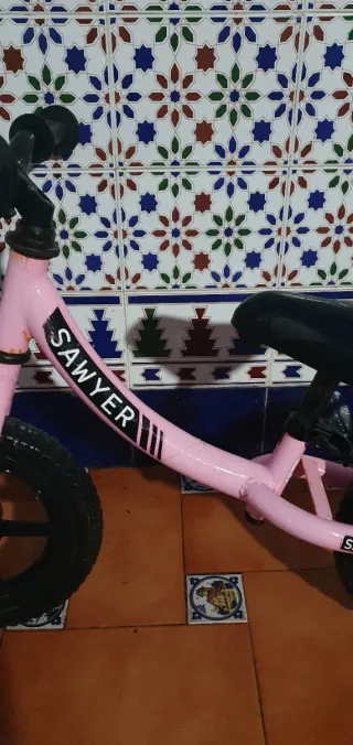 Bicicleta sin pedales Sawyer (rosa)