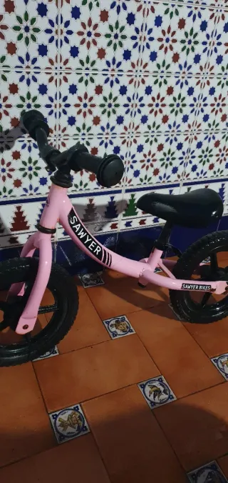 Bicicleta sin pedales Sawyer (rosa)
