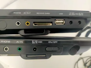 Reproductor DVD Portátil Doble Pantalla 22cm