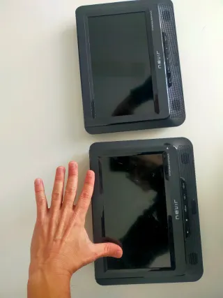 Reproductor DVD Portátil Doble Pantalla 22cm