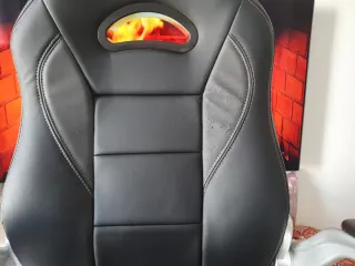 Silla de oficina ergonómica negra