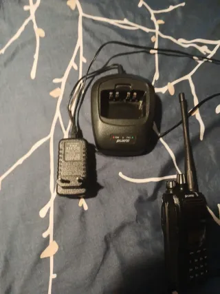 Walkie Talkie Baofeng Negro