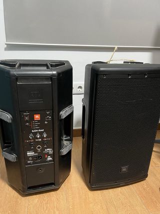 Pareja de Altavoces Activos JBL 100W