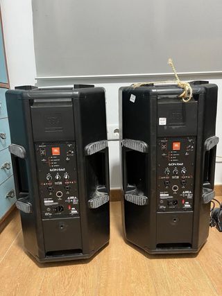 Pareja de Altavoces Activos JBL 100W