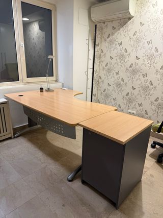 Cajonera de oficina madera y metal