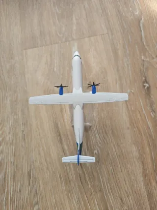 Lote 2 Maquetas Aviones Escala 1:400