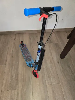 Patinete Oxelo MID5 Superhéroes