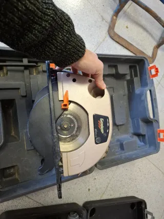 Sierra circular Geniu m 165mm