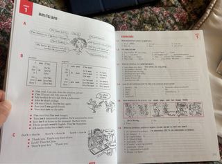 Libro de gramática inglesa A1