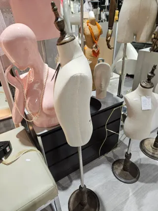 Busto maniquí infantil 6 años