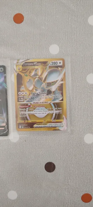 Carta Pokémon Arceus V