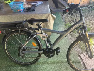 Bicicleta Eléctrica Btwin Gris