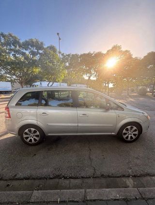 Opel Zafira 2008