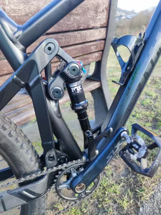 Ghost Riot Trail Esential (cambio).