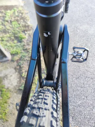 Ghost Riot Trail Esential (cambio).