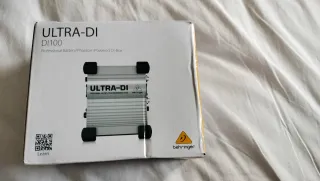 Caja de Inyección Behringer Ultra DI DI100
