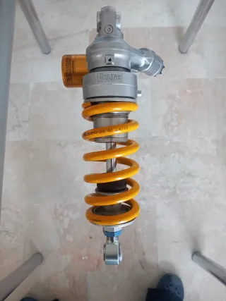 Amortiguador Ohlins TTX para Yamaha R1 07-08.